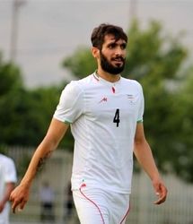 خرید جنجالی تراکتور؛ ستاره استقلالی تراکتور گزینه پرسپولیس شد

