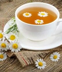 اثرات چای بابونه بر استرس و بی‌خوابی تابستانه