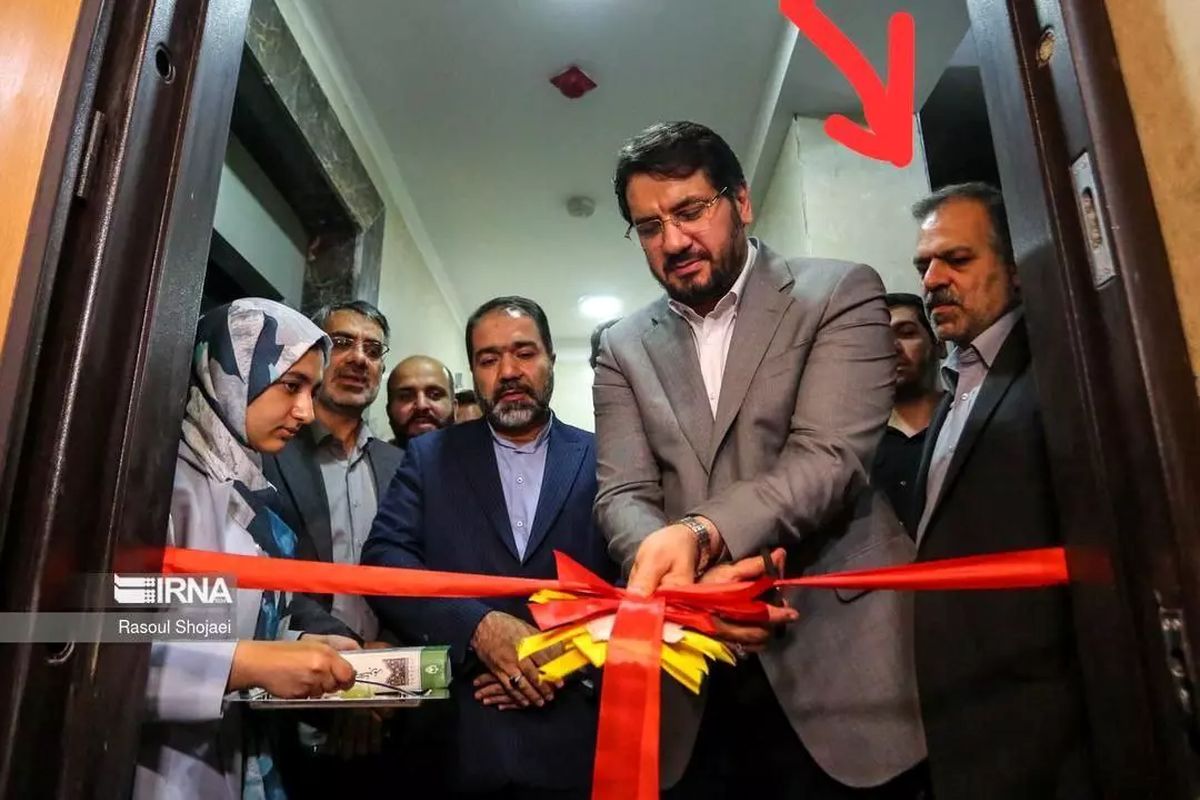 سفر دختر مدیر وزارت راه به کانادا با استفاده از رانت پدر + عکس