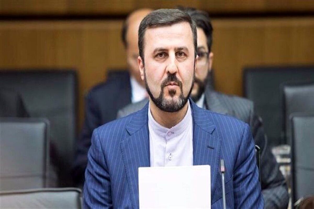 غریب آبادی: درباره آخرین تحولات موضوع هسته‌ای با مقام چینی گفتگو کردم