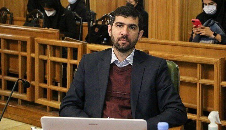 حرف های شنیدنی آخوندی پس از استعفای رضا درویش