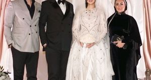 قاب خانوادگی مجری صداوسیما در عروسی مریم مومن