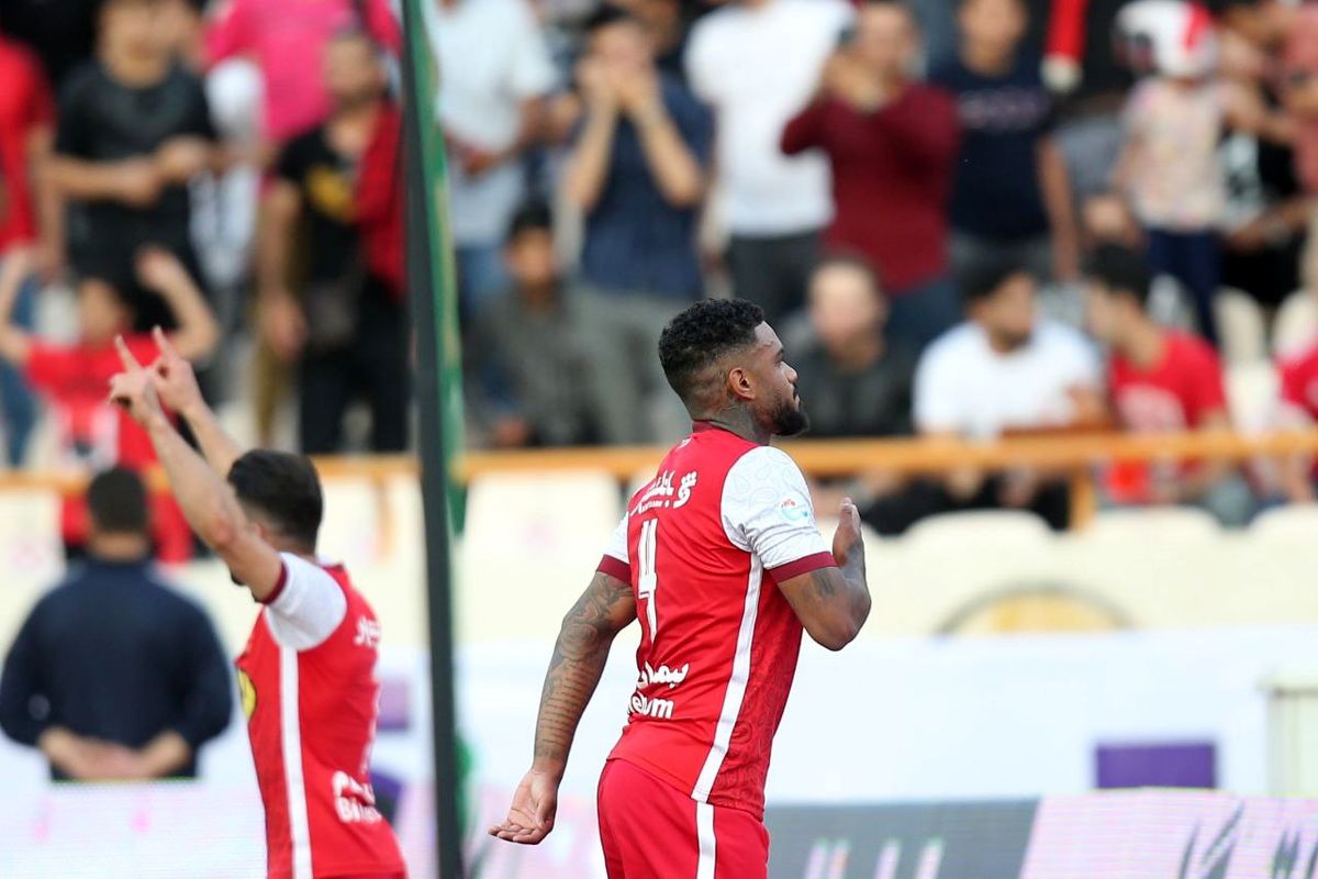 چراغ سبز پرسپولیس به لوکادیا