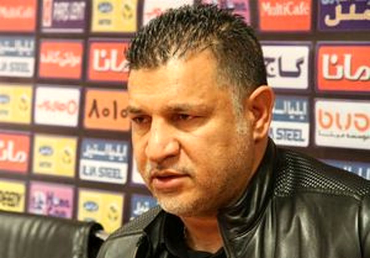 مدیرعامل سابق پرسپولیس،دایی را به آغوش کشید!+عکس