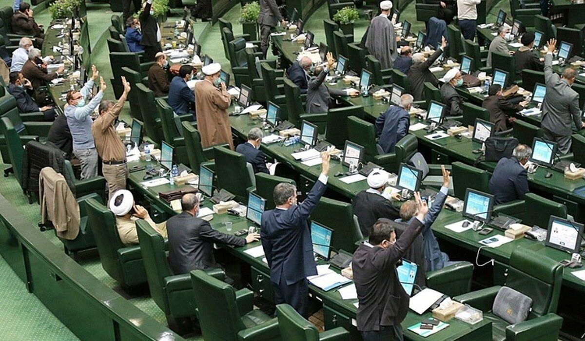 خبر نگران کننده برای کارمندان از طرح ساماندهی استخدام کارکنان دولت