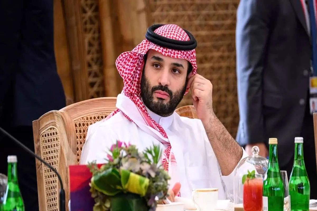 ولیعهد عربستان حجاب را در کشورش آزاد کرد ؟ / زنان بدون اجازه شوهرشان لباس دلخواه بپوشند