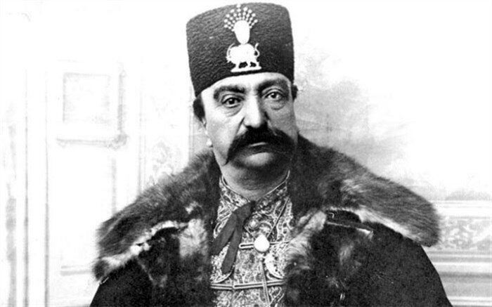 عکسی از ناصرالدین شاه و زنان اندرونی
