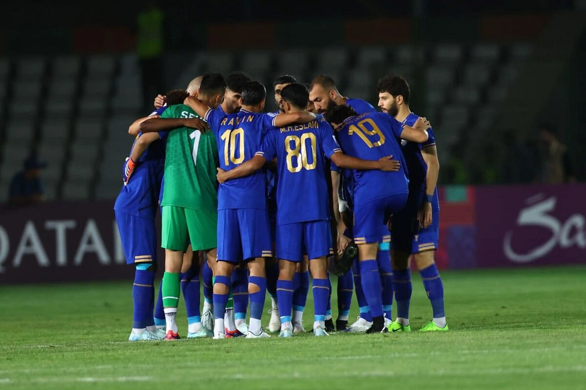 عصبانیت هواداران استقلال از مصاحبه ساختگی یک پرسپولیسی + فیلم