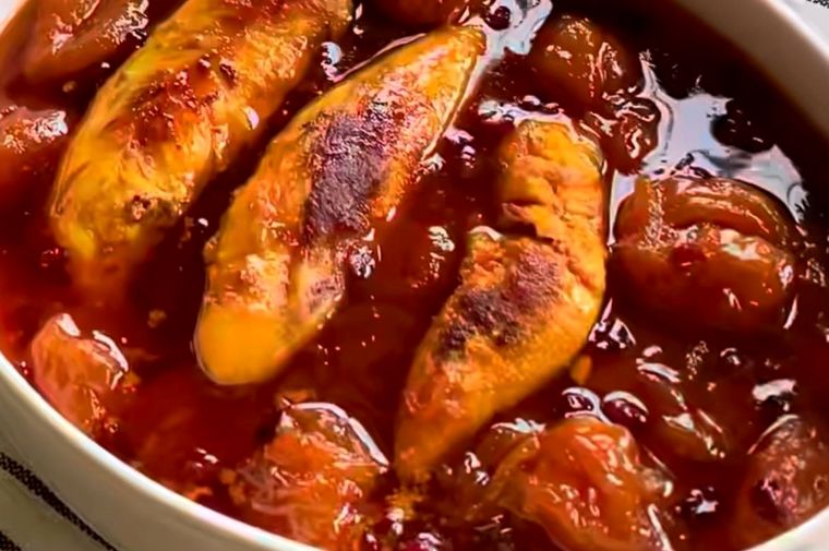 طرز تهیه خورش آلو بدون لپه؛ یک راهنمای سریع برای یک غذای عالی!