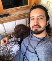 سلفی آسانسوری مهرداد صدیقیان با لباس عجیب/ عکس