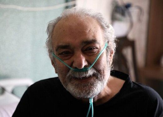 محمد کاسبی روی تخت بیمارستان