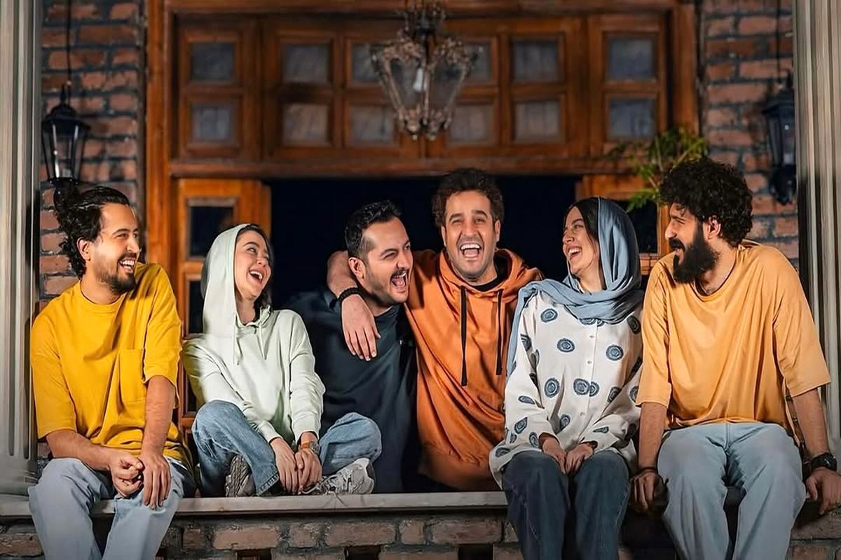 سلفی توالتی بازیگران مرد سریال « جان سخت»!/ عکس