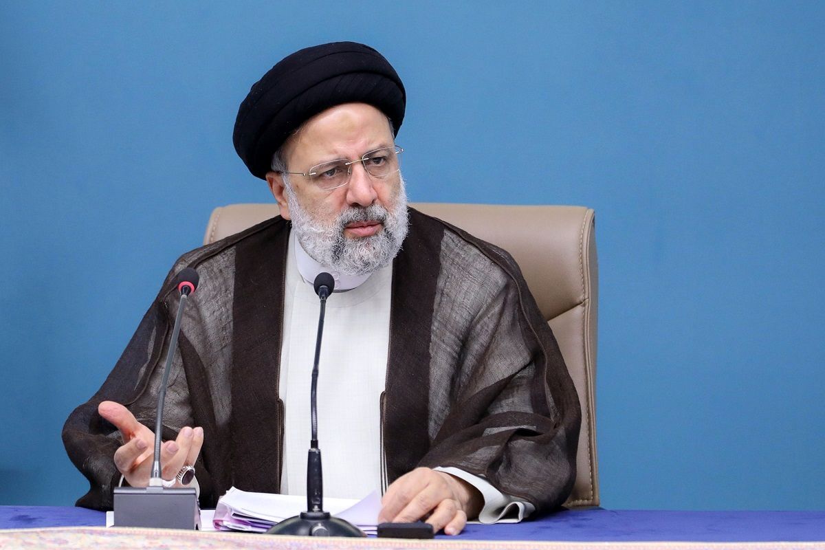 ویدیوی جنجالی از دختر رئیسی درباره حقوق پدرش/ با حقوق مادرم زندگی مان پیش می رود + فیلم