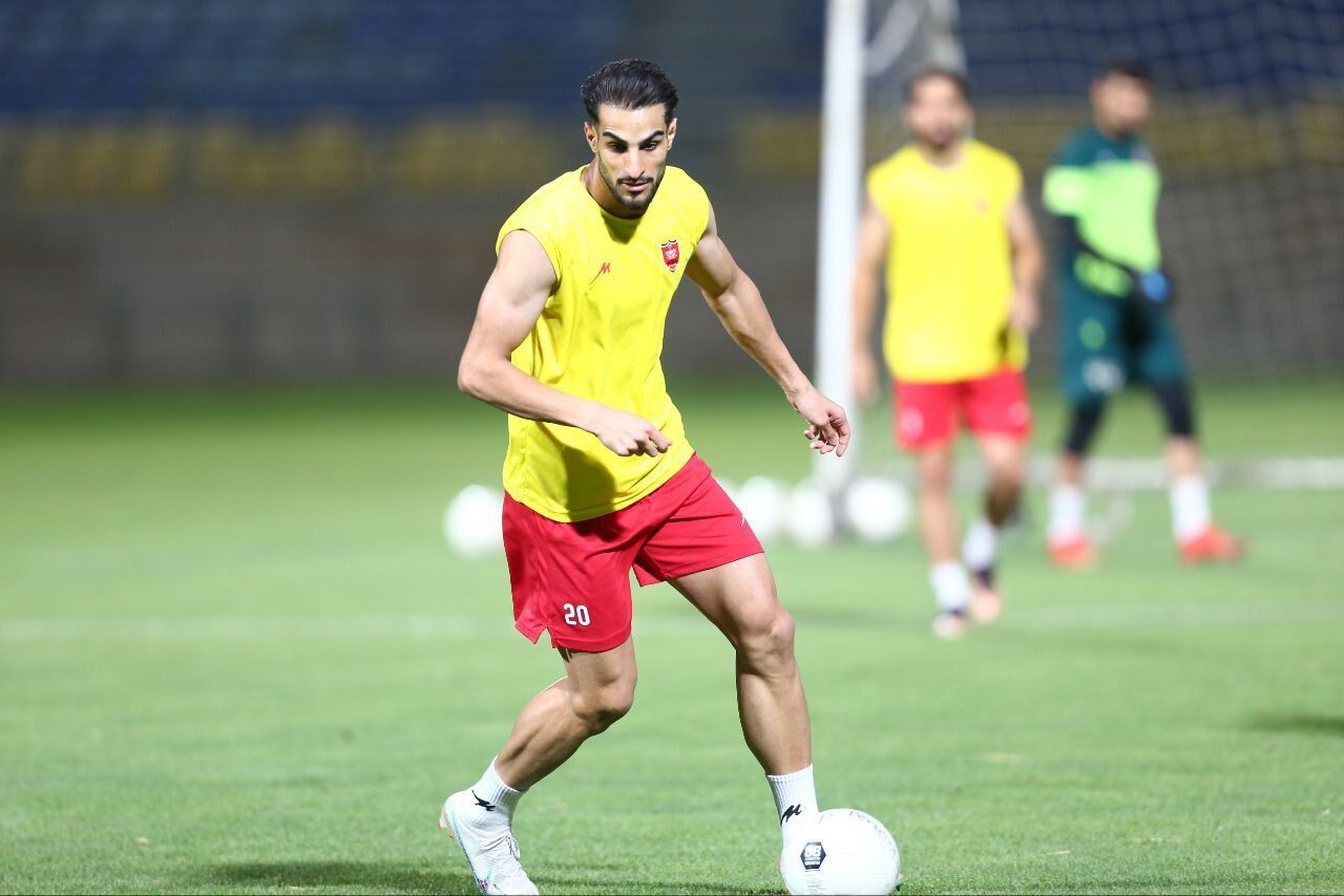 مهاجم پرسپولیس تهدید شد!