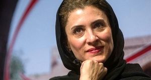 ویشکا آسایش به سوگ مادرش نشست