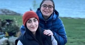 ژاله صامتی و دخترش هم به کانادا رفتند/ عکس