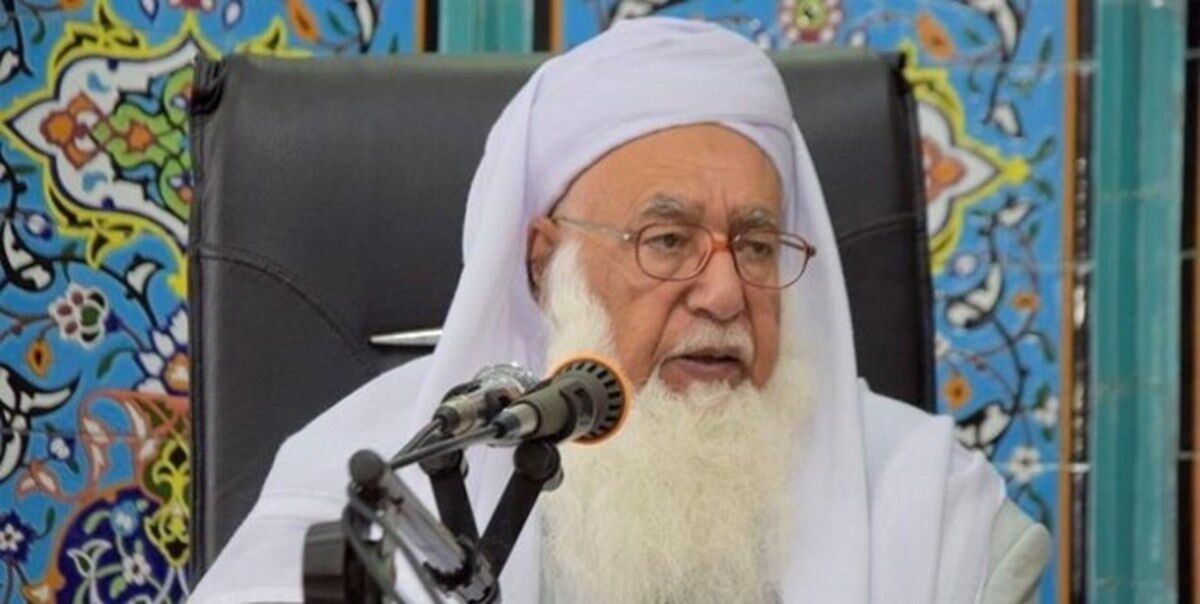 گرگیج از امامت جمعه آزادشهر عزل شد+ عکس