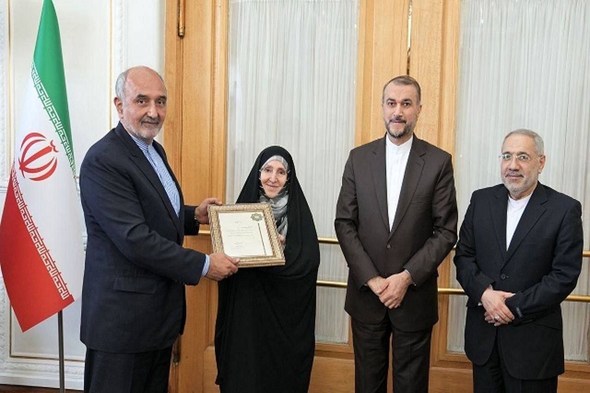 نشست خبری جنجالی ایران و عربیستان قربانی داد |‌ زلزله در وزارت خارجه