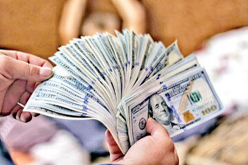 پیش بینی قیمت دلار/قیمت دلار در بازار باز هم کاهش می یابد؟