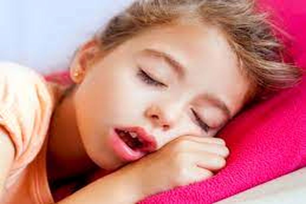 چه زمانی باید لوزههای کودک را جراحی کنیم؟