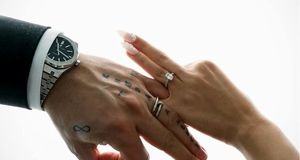 ازدواج حسین تهی با یک دختر دهه هشتادی مسئله‌ساز شد