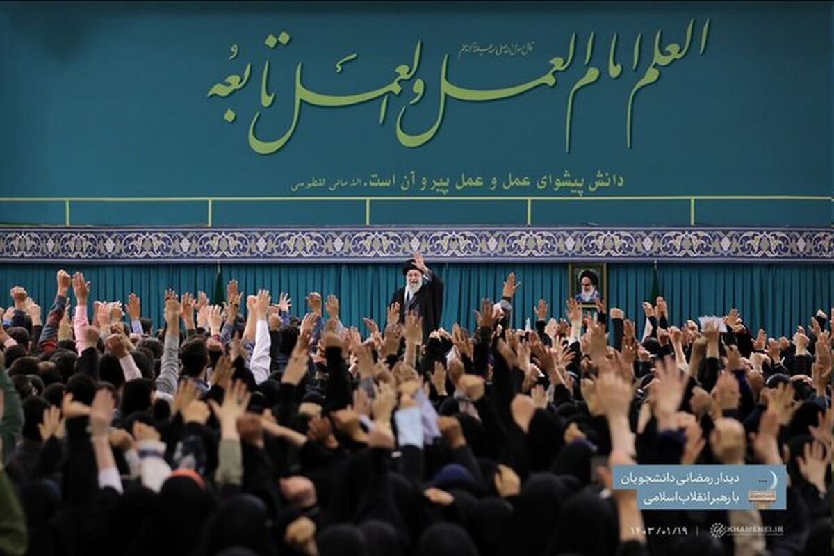 درخواست یک دانشجو از رهبرانقلاب برای آغاز جنگ با اسرائیل + فیلم

