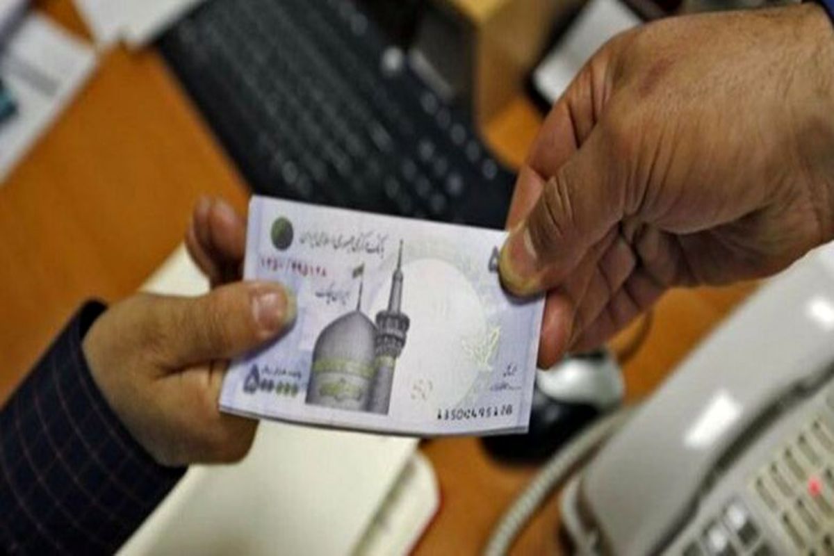حقوق کارمندان و بازنشستگان افزایش مییابد؟