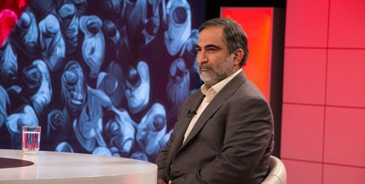 برخی مداحان به اسم نوآوری اگزوزی‌خوان شدند 