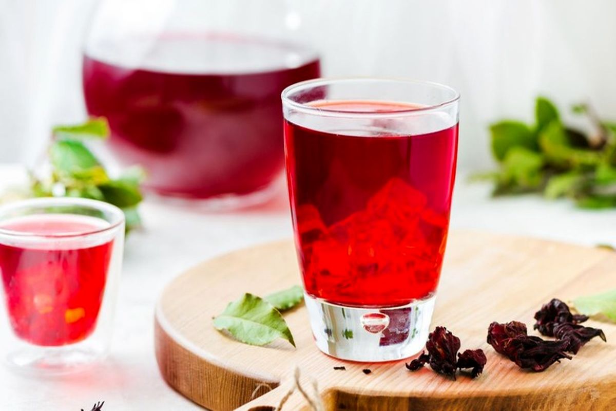 خواص بی‌نظیر خوردن چای ترش