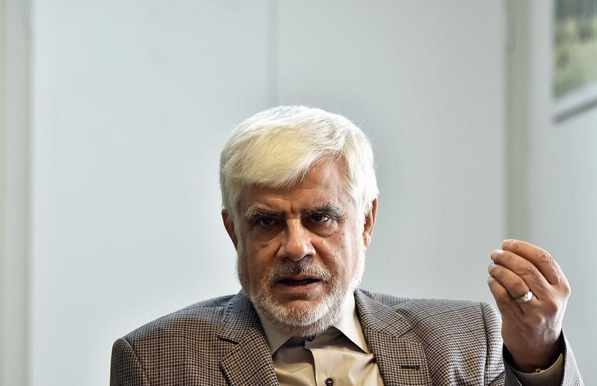  فیلمی جالب از شوخی محمدرضا عارف با رنگ موهای سورنا ستاری

