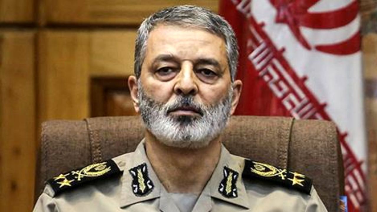 پیام مهم فرمانده کل ارتش جمهوری اسلامی ایران 