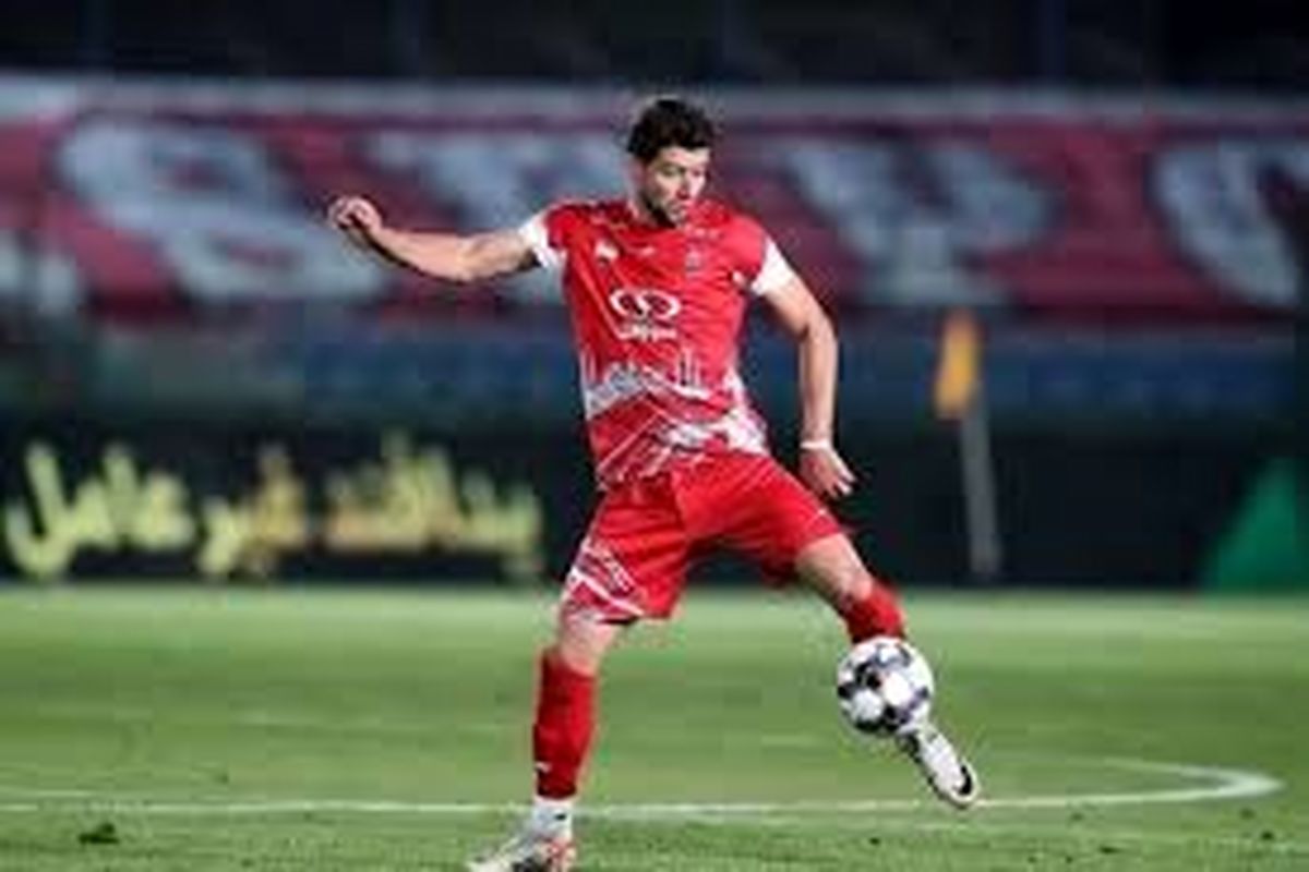 بازارگرمی بازیکن پرسپولیس با نام استقلال!