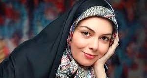 قاب‌هایی از آزاده نامداری در جزیره کیش، ۴۲ روز قبل از فوت