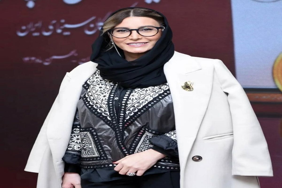 چهره پیر شده فریبا نادری در این سلفی مشخص شد/ ببینید