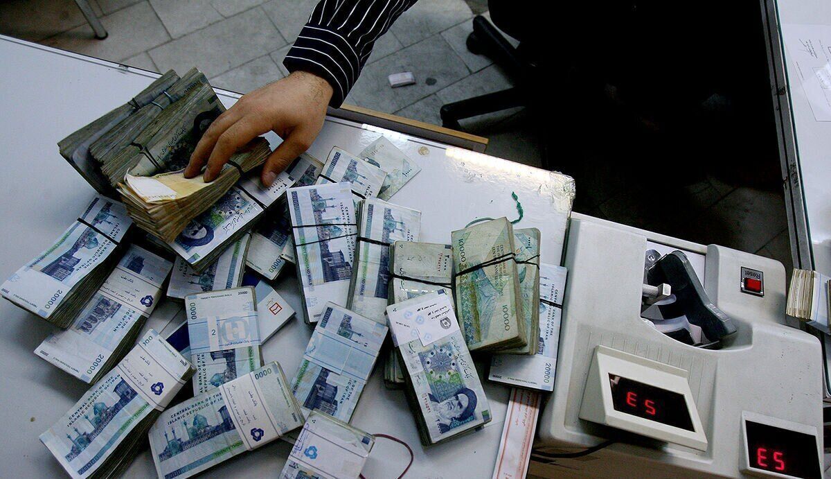 تعیین حداقل و حداکثر حقوق بازنشستگان و کارمندان در سال جدید