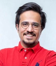 استایل شیک و جذابِ حسین سلیمانی و همسرش روی فرش قرمز