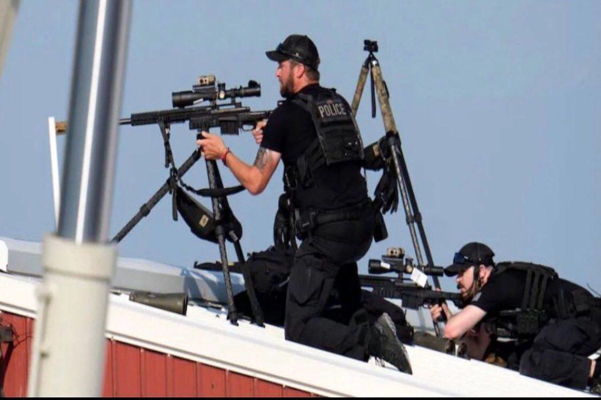  فیلمی جالب ازلحظه واکنش سریع تک‌تیرانداز به ضارب ترامپ

