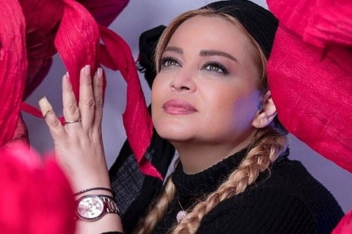 دسته گل جدید بهاره رهنما در ترکیه!+ فیلم