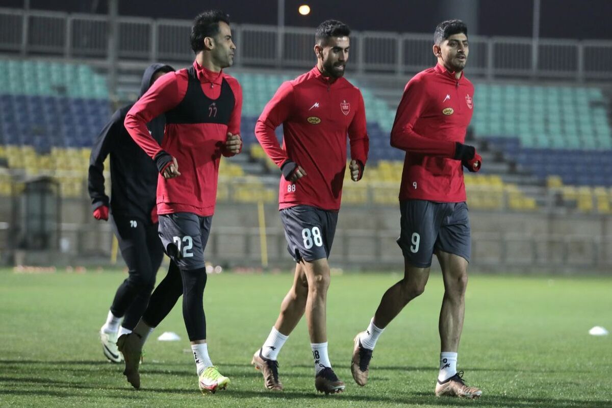 آخرین وضعیت سرمربی و بازیکنان فصل آینده/نقل و انتقالات پرسپولیس در پیچیده ترین شکل ممکن