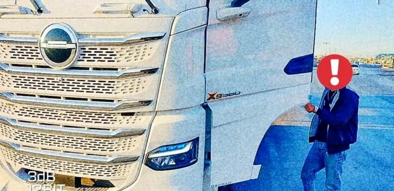 توقف کامیون کشنده با راننده 15 ساله!