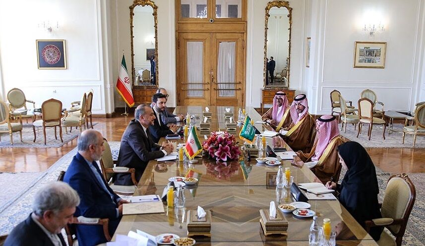 درخواست‌ مهم امیرعبداللهیان از وزیر خارجه عربستان