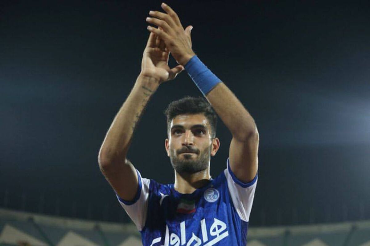 گرد و خاک یک استقلالی جواب داد!