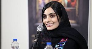 صحرا اسداللهی با آرایش کم بالاخره چهره اش مشخص شد/ عکس